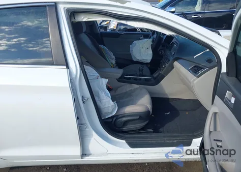 2016 Hyundai Sonata Se z USA, uszkodzony, nr VIN 5NPE24AF4GH303757